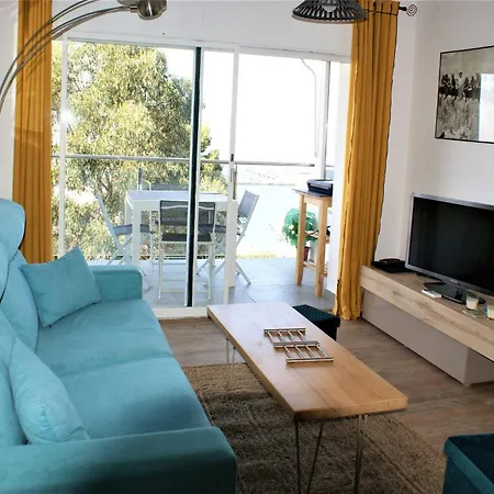 Con Vistas Al Mar Y Al Puerto De Av-07 罗萨斯